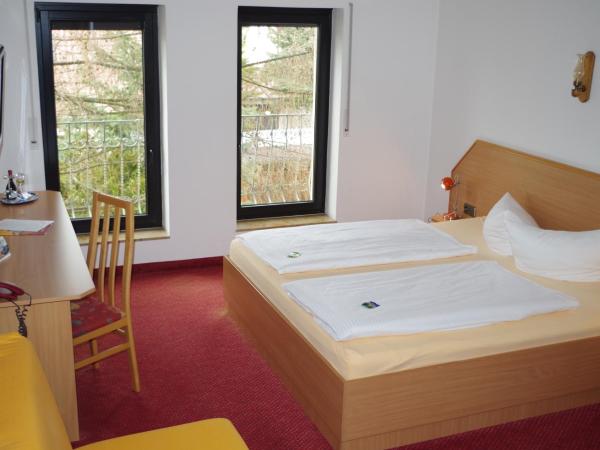 Hotel Zum Abschlepphof : photo 1 de la chambre chambre double