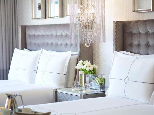 Huntley Santa Monica Beach : photo 3 de la chambre chambre de luxe avec 2 lits queen-size - vue sur ville