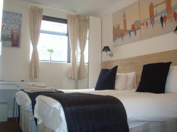 Dockside Hotel : photo 1 de la chambre chambre double ou lits jumeaux