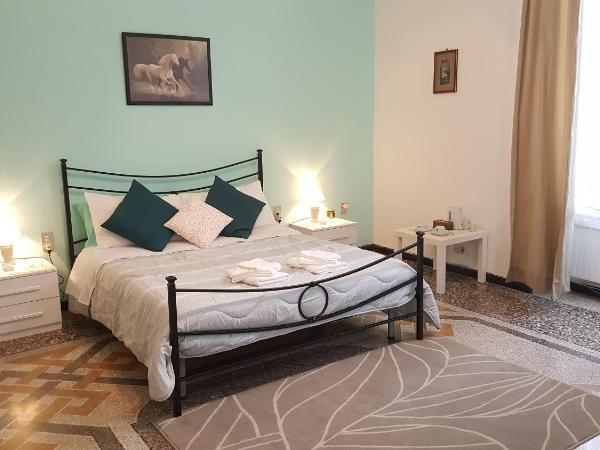 Royal Suite : photo 1 de la chambre chambre double deluxe avec baignoire