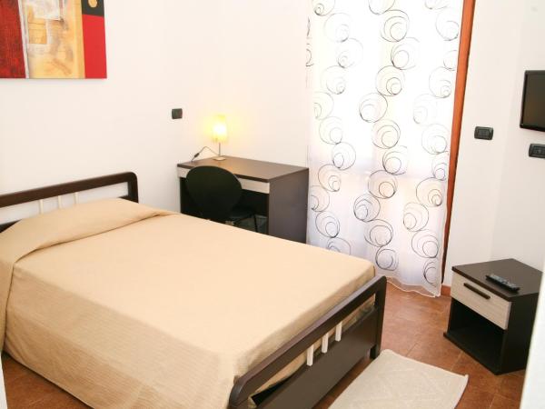 Villa Marogna : photo 4 de la chambre chambre double avec balcon