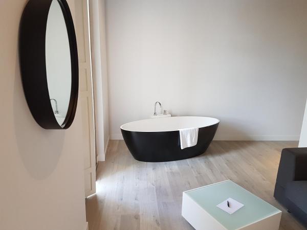 Hotel Montes : photo 10 de la chambre suite junior deluxe