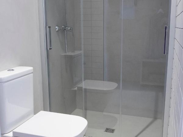 Talo Urban Rooms : photo 6 de la chambre chambre double avec terrasse