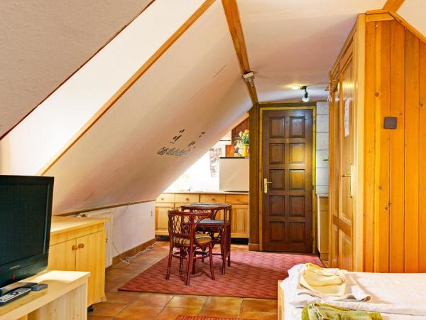 Kaktusz Villa Heviz : photo 3 de la chambre appartement - sous les combles