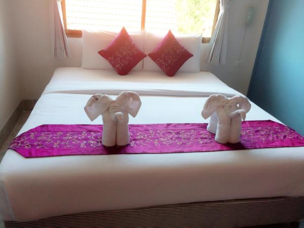 Hua Hin Star Hotel : photo 2 de la chambre chambre double ou lits jumeaux Économique sans balcon