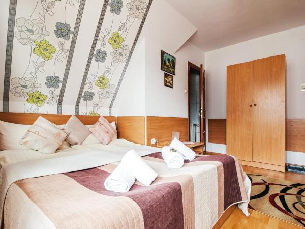 Chata pod Jemiołą : photo 3 de la chambre chambre double deluxe