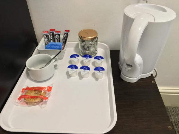 Brighton Beach Inn Hostel : photo 3 de la chambre chambre simple avec salle de bains privative 