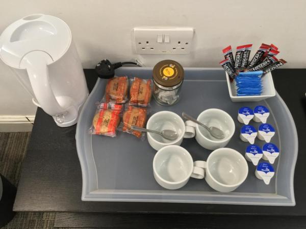 Brighton Beach Inn Hostel : photo 4 de la chambre chambre familiale avec salle de bains privative