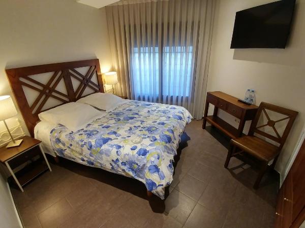 La Ciudadela : photo 5 de la chambre chambre double (vue intérieure)