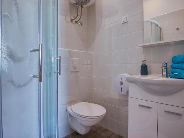 Top Center Rooms & Studio : photo 5 de la chambre studio (2 adultes) avec vue sur la ville