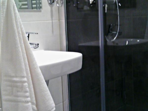 Hostal Campo de Estrelas : photo 1 de la chambre chambre simple avec salle de bains privative