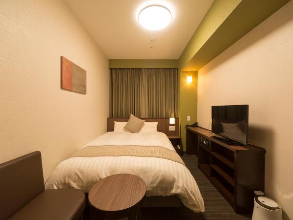 Myoujin-no-Yu Dormy Inn Premium Kanda : photo 2 de la chambre chambre double - non-fumeurs 