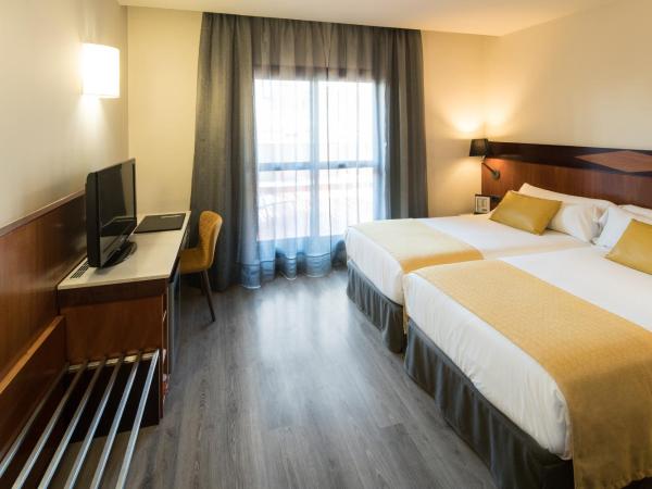 Catalonia Eixample 1864 : photo 4 de la chambre chambre double avec terrasse