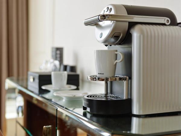 Herbert Park Hotel and Park Residence : photo 4 de la chambre chambre lit king-size classique