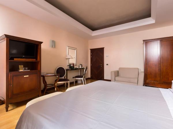 Hotel Liassidi Palace : photo 9 de la chambre suite junior