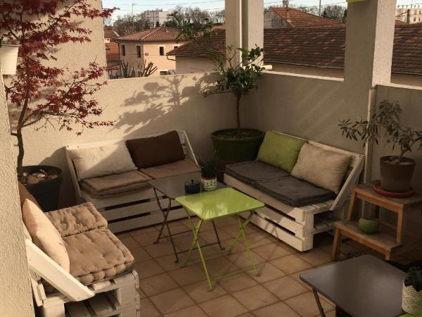 1 Chambre, 1 P'tit dèj', 1 Sourire : photo 9 de la chambre studio avec terrasse