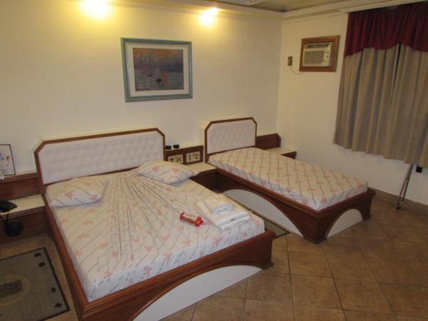 Pleasant Place Hotel : photo 8 de la chambre chambre triple standard