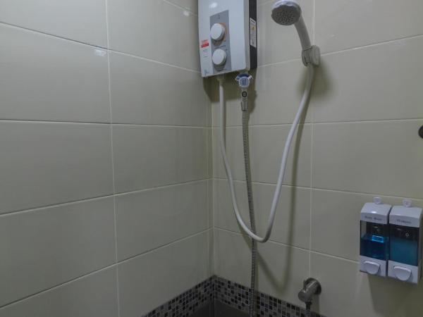 Q Space Residence : photo 9 de la chambre chambre double deluxe avec balcon