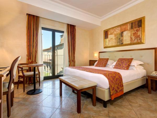 Hotel Athena : photo 1 de la chambre chambre double ou lits jumeaux supérieure