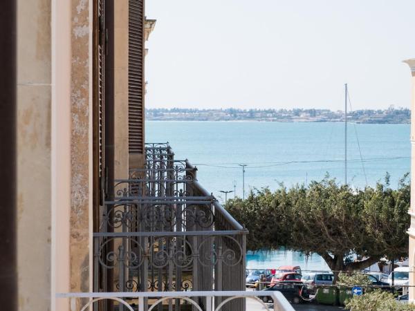 Gran Bretagna Boutique Hotel Ortigia : photo 2 de la chambre chambre double ou lits jumeaux deluxe supérieure 