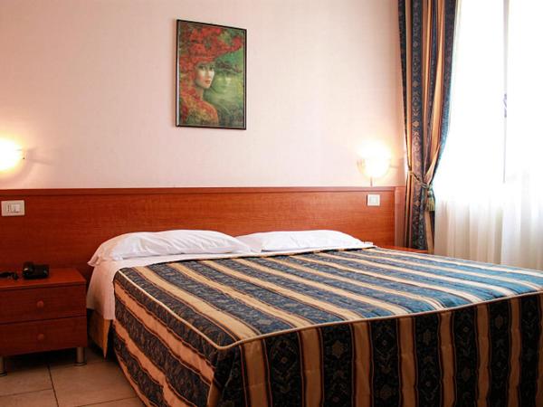 Hotel Alessander : photo 4 de la chambre chambre double