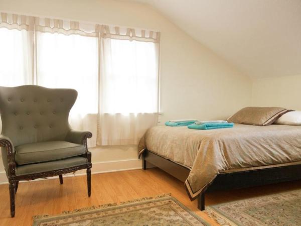 Orange Drive Hostel : photo 1 de la chambre chambre double standard avec salle de bains commune