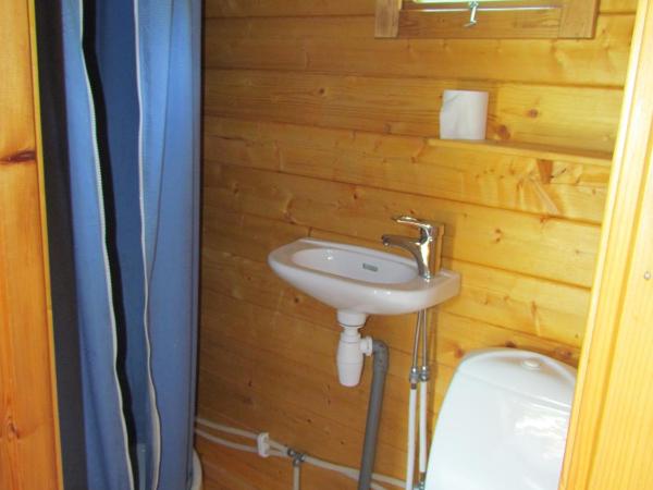 Bondegårdsparken Farm Holiday : photo 8 de la chambre petit cottage