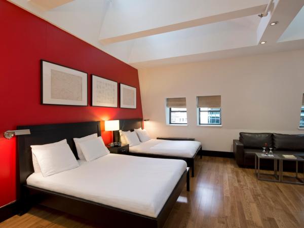 Eurostars Wall Street : photo 1 de la chambre chambre familiale