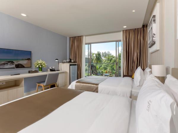 X10 Khaolak Resort : photo 4 de la chambre chambre double ou lits jumeaux de luxe - aile plage
