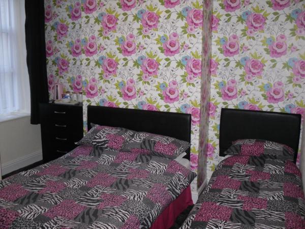 The Trentham Hotel : photo 3 de la chambre chambre triple avec douche