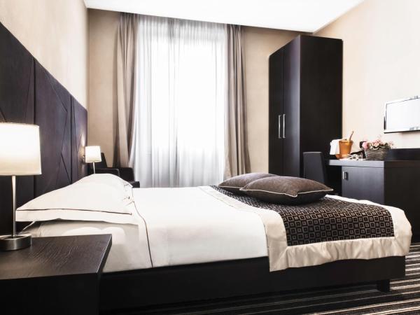 Hotel Principe Di Torino : photo 3 de la chambre chambre double ou lits jumeaux supérieure