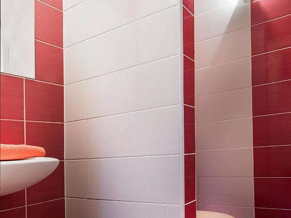 Hostel Centar : photo 6 de la chambre chambre triple avec salle de bains commune