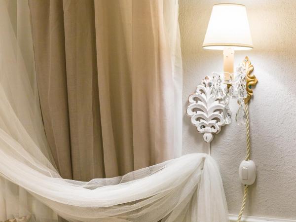 Vecchia Verona Rooms & Apartments : photo 10 de la chambre chambre triple supérieure