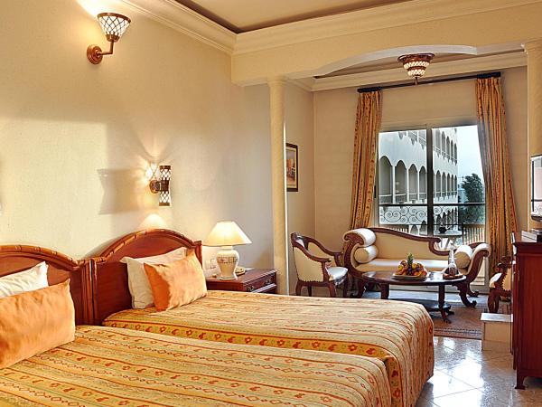 Zalagh Parc Palace : photo 2 de la chambre chambre triple