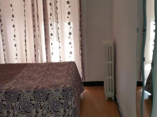 Hostal Lima : photo 7 de la chambre chambre double avec terrasse