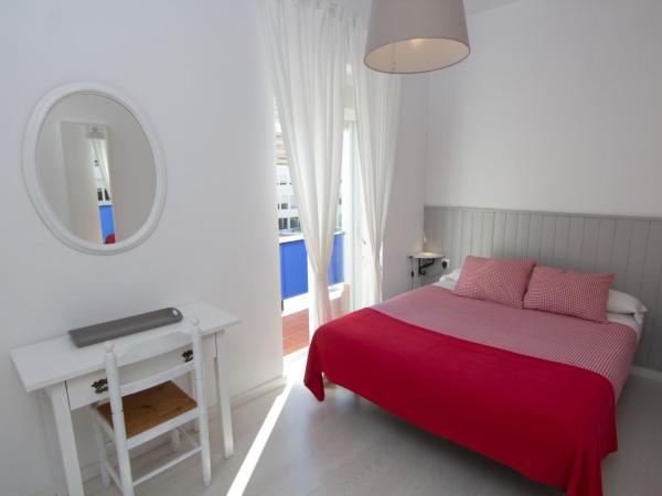 Hotel Finlandia : photo 1 de la chambre studio avec balcon 