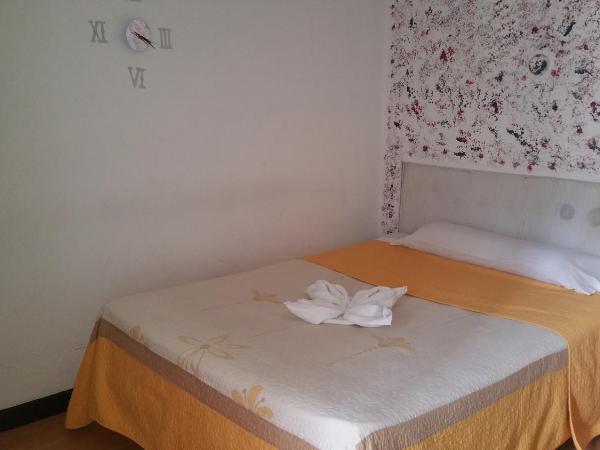 Hostal Lima : photo 4 de la chambre chambre double