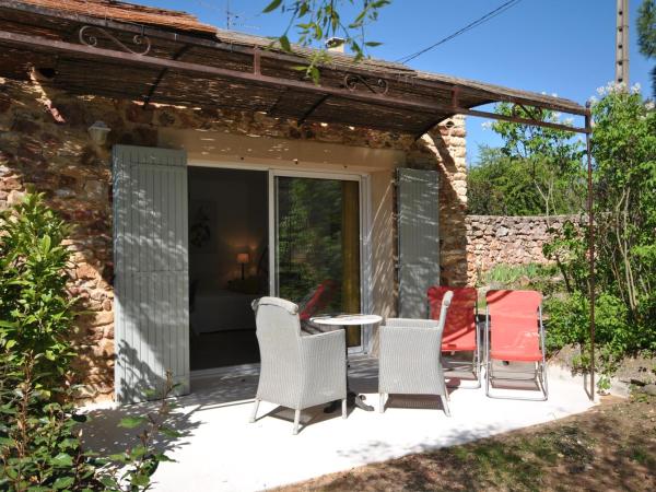 B&B La Badelle : photo 5 de la chambre chambre double avec salle de bains privative