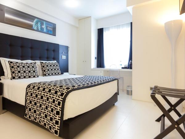 Faro Boutique Hotel : photo 8 de la chambre chambre double ou lits jumeaux supérieure