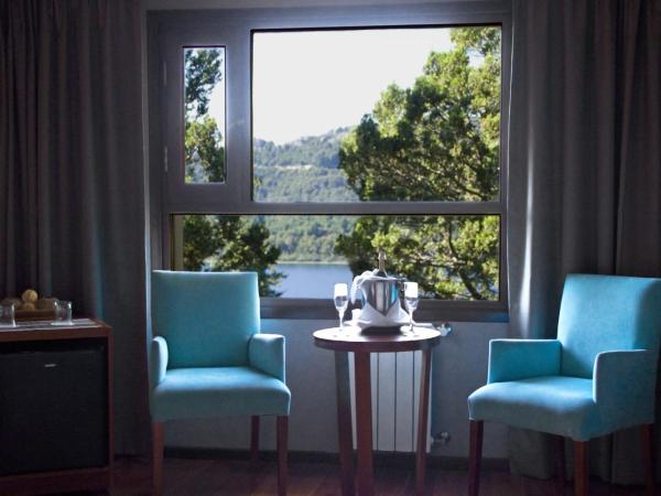 Boutique Hotel & Spa Bosque del Nahuel : photo 4 de la chambre suite supérieure - vue sur lac