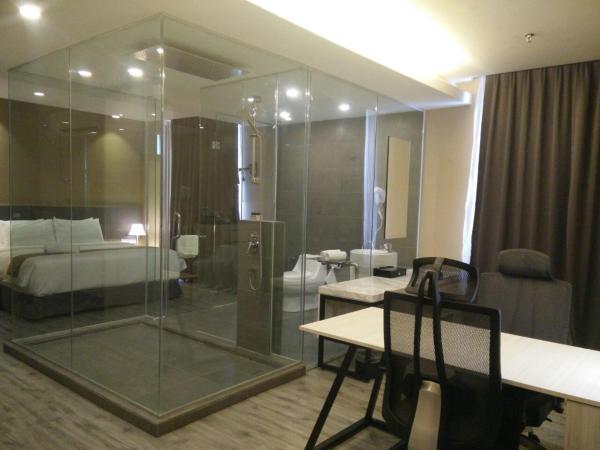 The Leverage Business hotel (Skudai) : photo 2 de la chambre suite exécutive