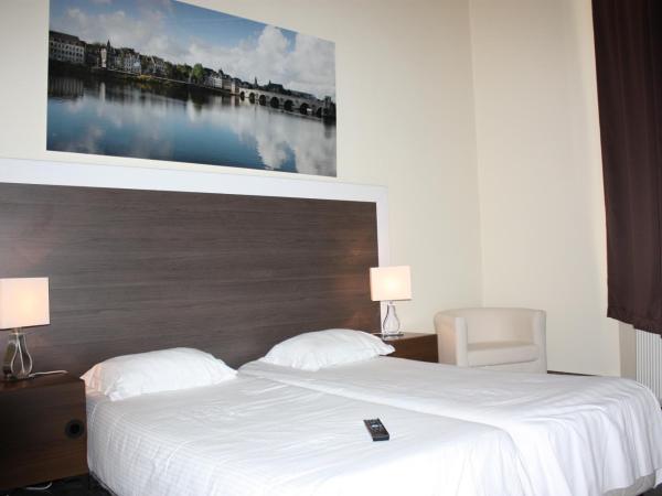 Hotel Sansa : photo 4 de la chambre chambre double