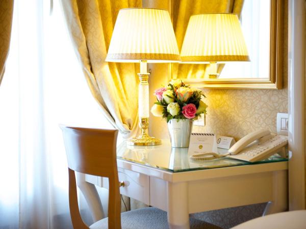 Hotel Mercure Milano Centro : photo 5 de la chambre chambre simple