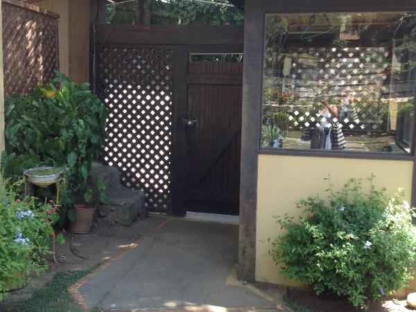 Suite Em Buzios JoãO Fernandes Praia : photo 2 de la chambre chambre double - vue sur jardin