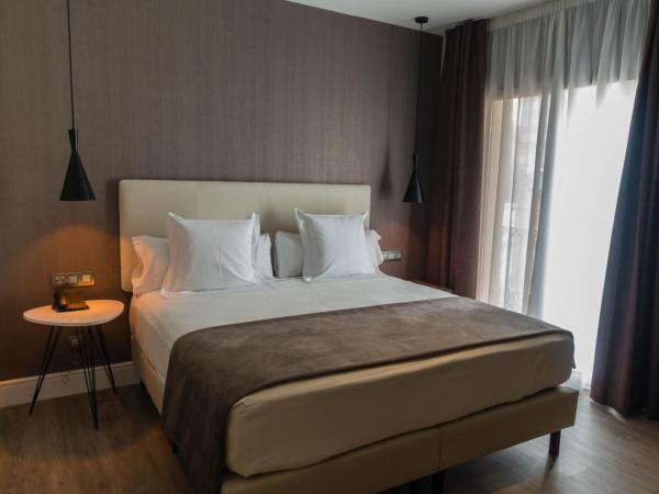 Hotel Oasis : photo 3 de la chambre chambre supérieure - vue sur extérieur