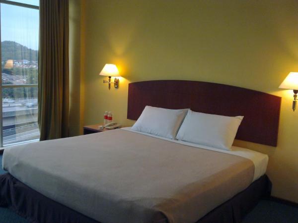 Hotel Caliber : photo 4 de la chambre chambre double supérieure