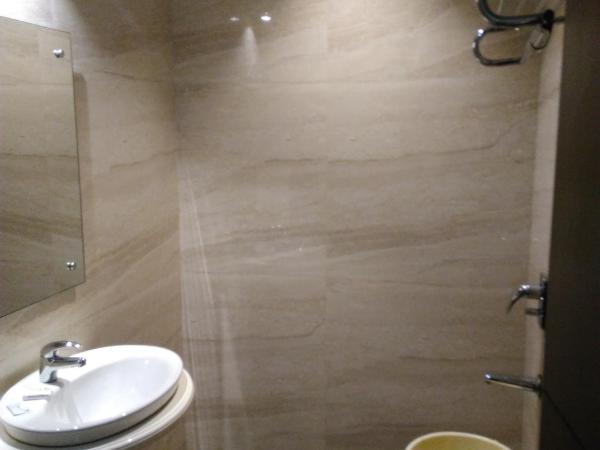 Hotel Taj Heights : photo 4 de la chambre chambre lits jumeaux deluxe