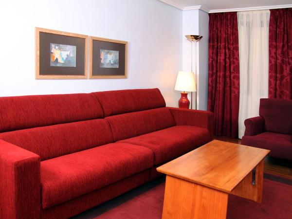 Hotel Conde Duque Bilbao : photo 3 de la chambre suite familiale deluxe