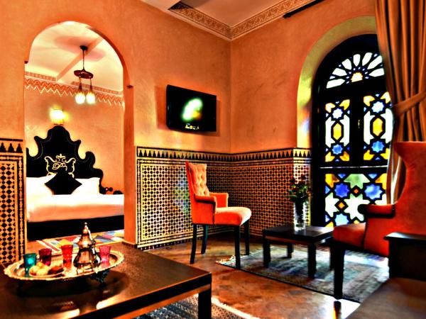 Palais Ommeyad Suites & Spa : photo 3 de la chambre suite junior avec bain à remous