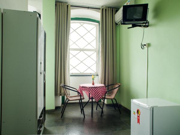 Pousada Solar dos Romanos : photo 2 de la chambre chambre lits jumeaux climatisée